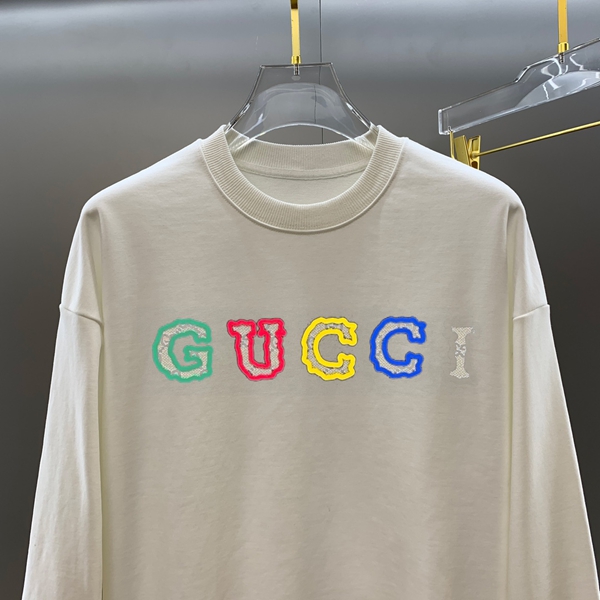 ブランドパーカー背面デザイン